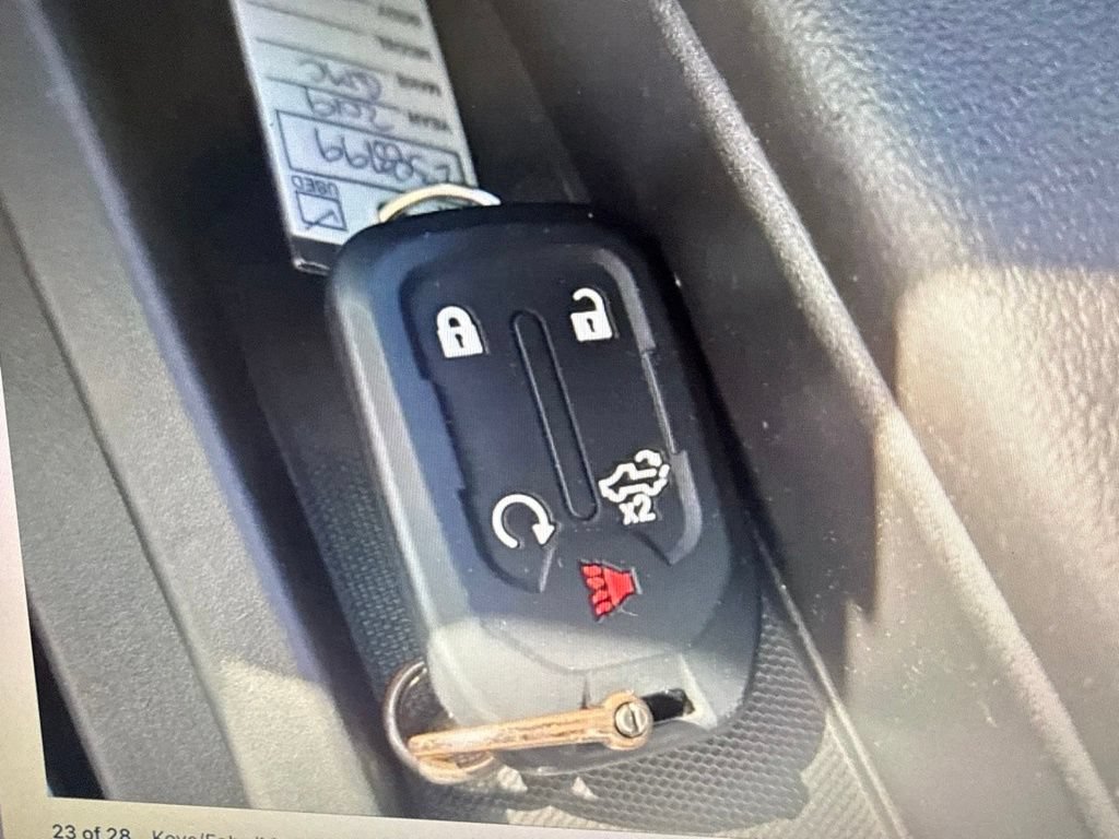 Used 2019 GMC Sierra 1500 AT4 w/ AT4 Carbonpro Edition AWD/4WD image 13