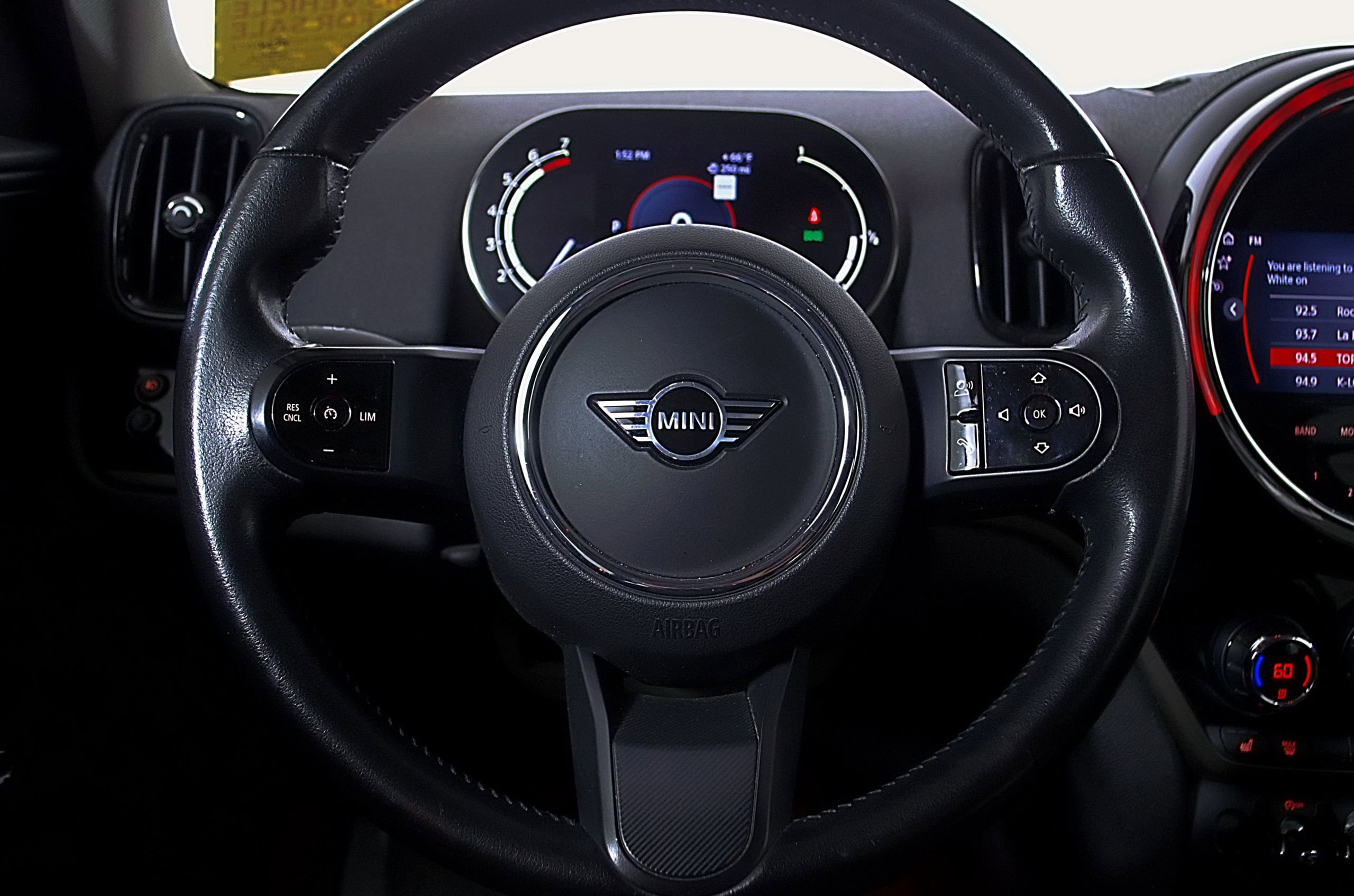 Used 2022 MINI Cooper Countryman ALL4 image 23