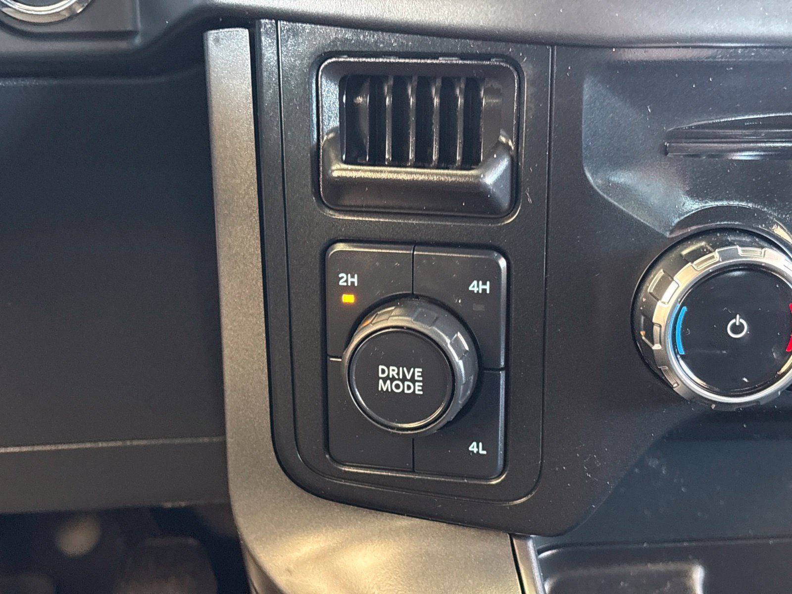 Used 2024 Ford F150 XLT w/ Equipment Group 302A MID AWD/4WD image 21