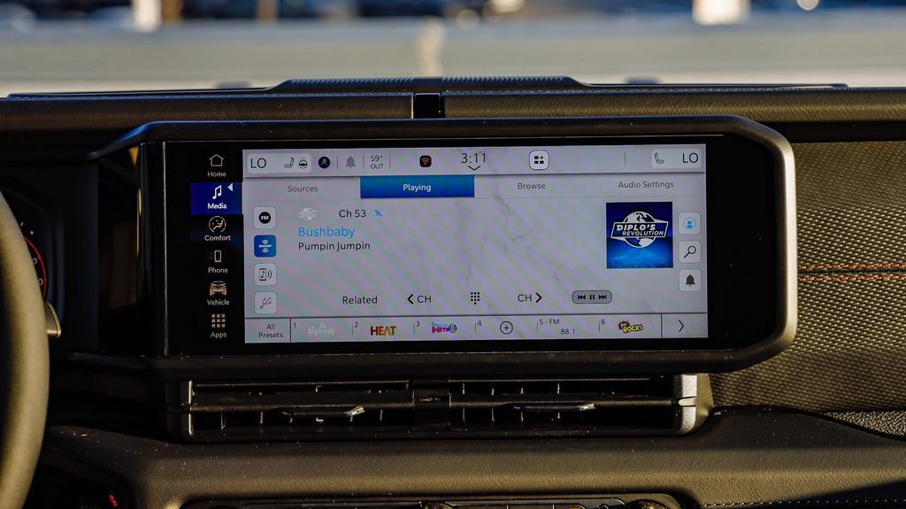 New 2026 Jeep Gladiator Mojave image 17