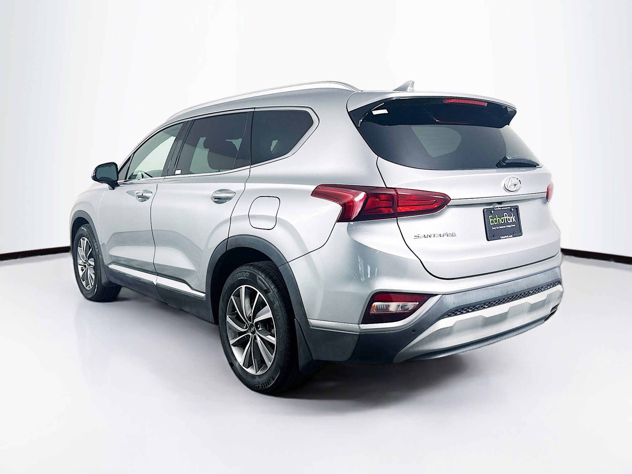 Used 2020 Hyundai Santa Fe SEL w/ Convenience Package FWD image 5