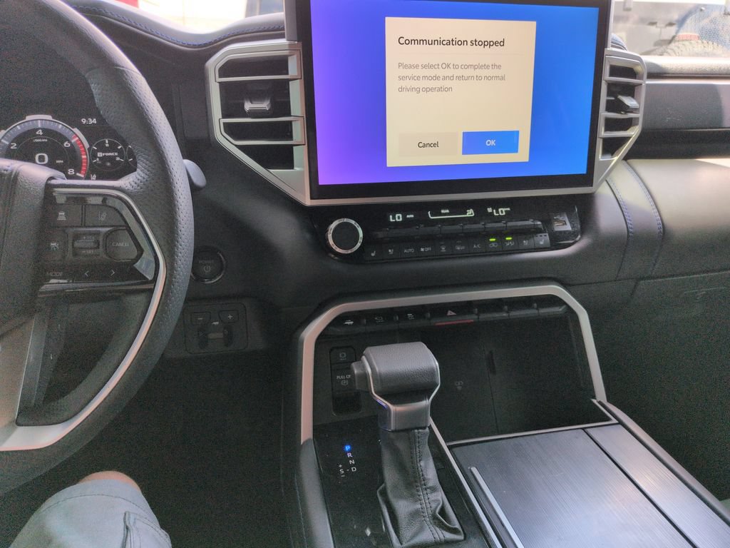 Certified 2025 Toyota Sequoia Platinum AWD/4WD image 17