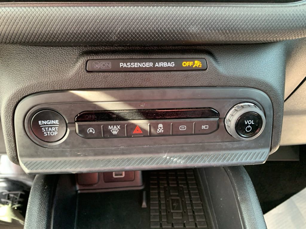 Used 2025 Ford Bronco Sport Big Bend w/ Black Appearance Package image 28