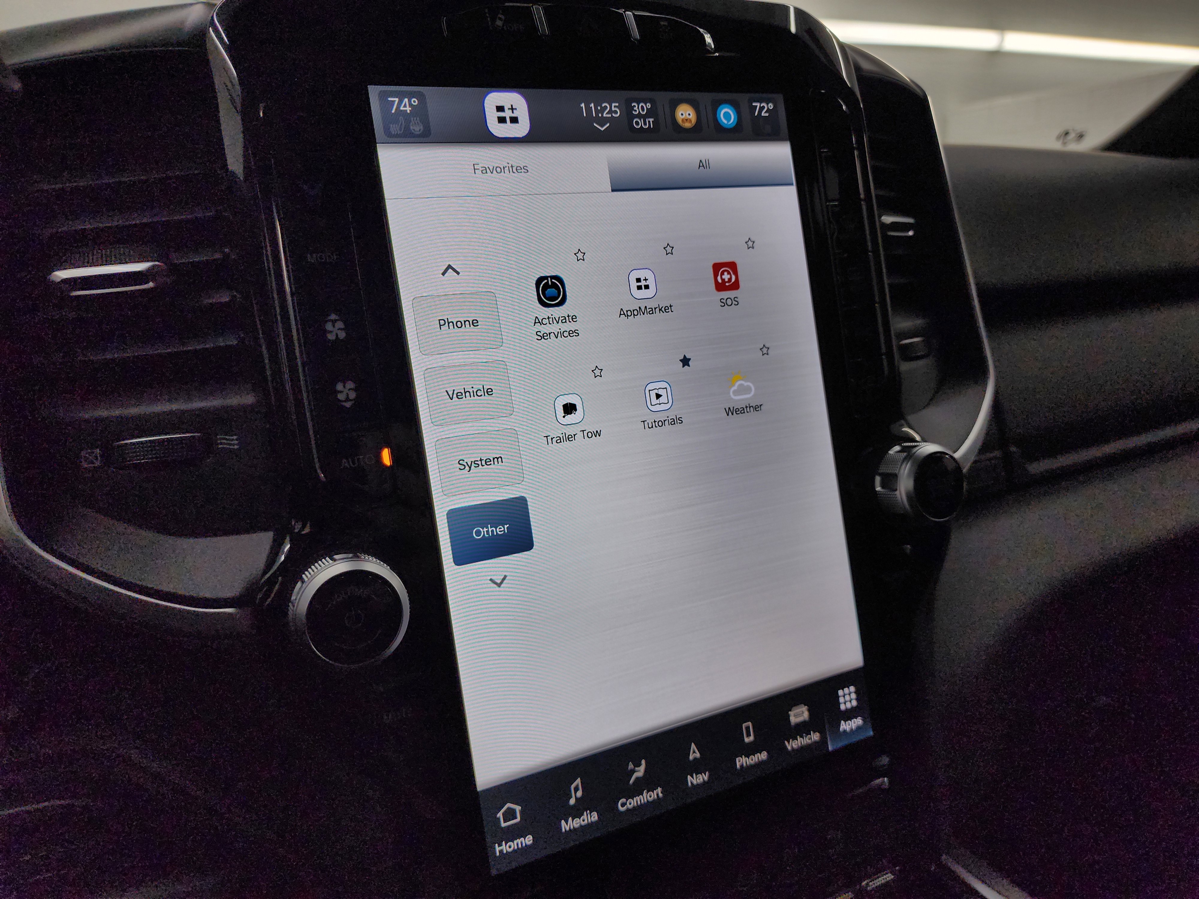 Used 2024 RAM 3500 Big Horn w/ Night Edition image 54