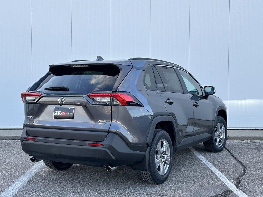 New 2025 Toyota RAV4 XLE image 5