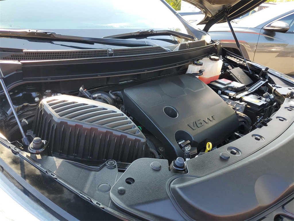 Certified 2023 Buick Enclave Avenir image 9