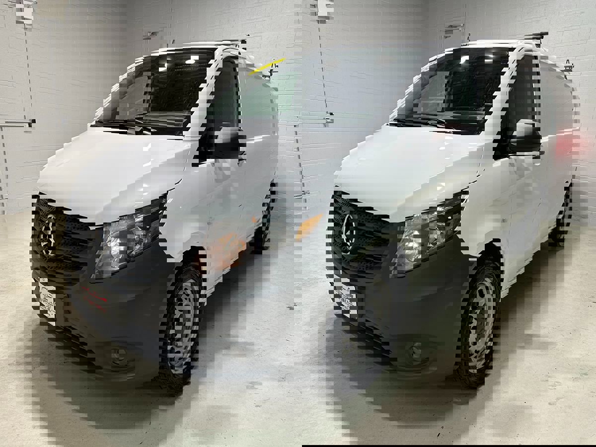 Used 2021 Mercedes-Benz Metris w/ Driver Efficiency Package image 17