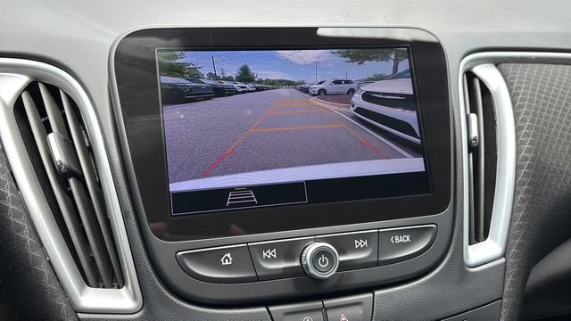 Used 2023 Chevrolet Malibu LS FWD image 26