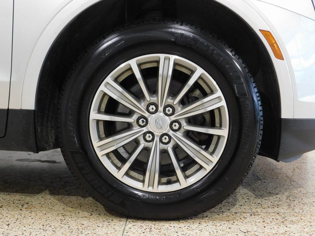 Used 2018 Cadillac XT5 Luxury image 96