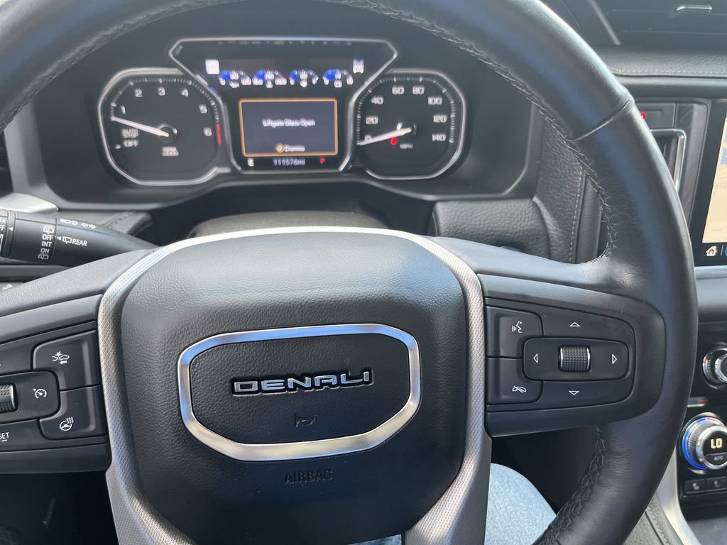 Used 2021 GMC Yukon Denali w/ Denali Premium Package AWD/4WD image 21