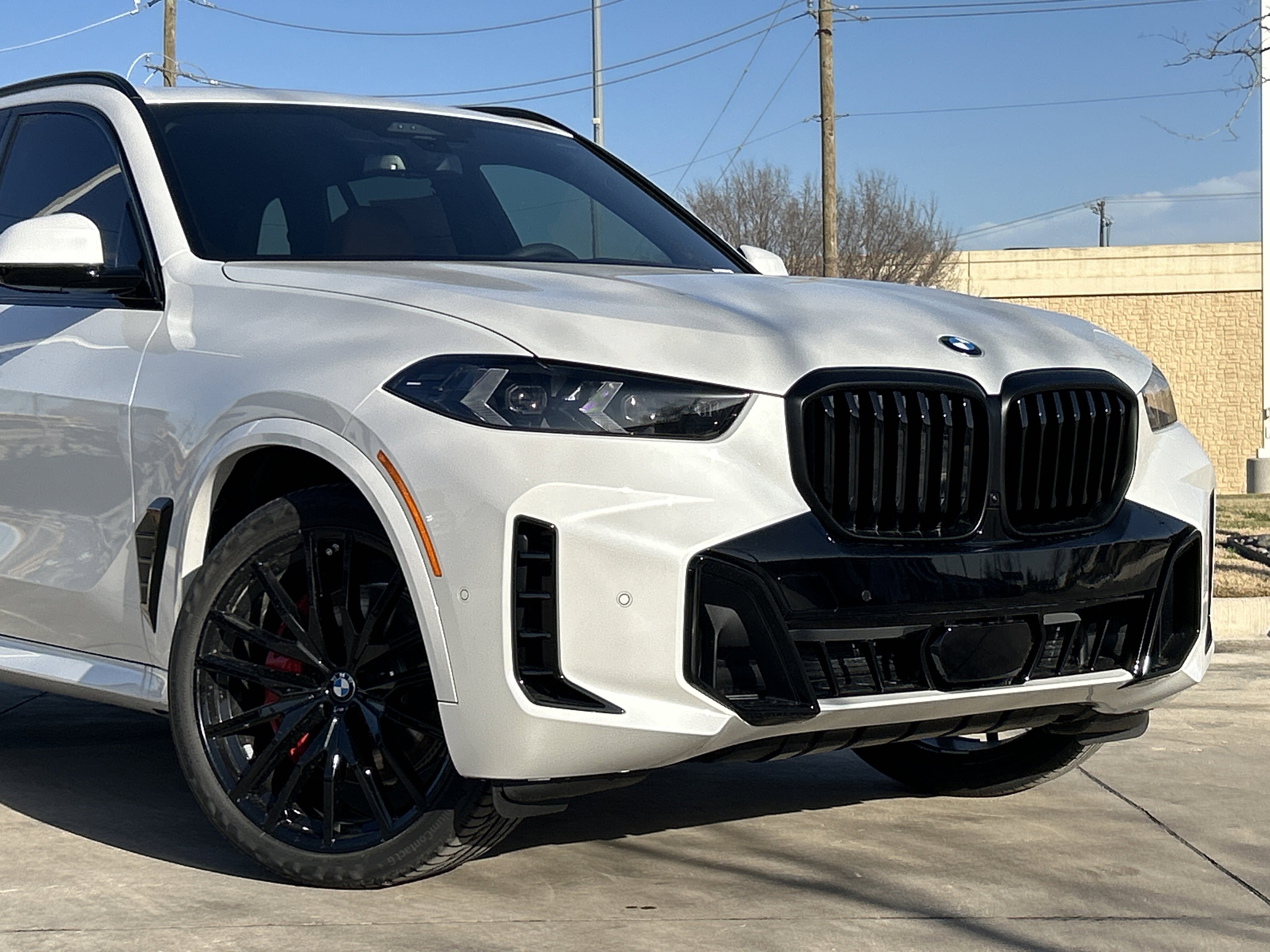 New 2026 BMW X5 xDrive40i w/ Executive Package image 3