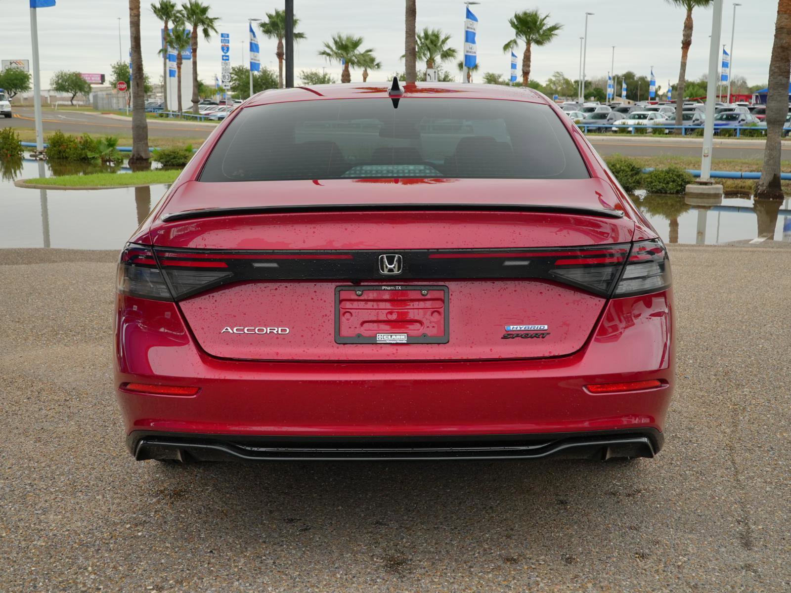 Used 2024 Honda Accord Sport image 6