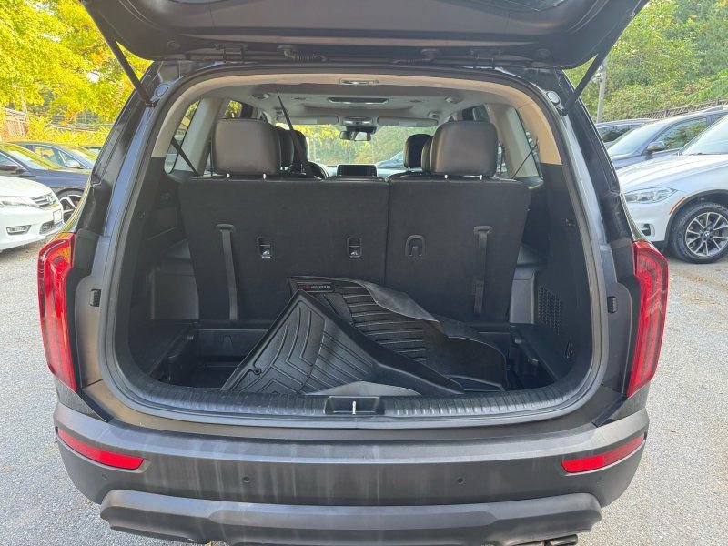 Used 2020 Kia Telluride S AWD/4WD image 17