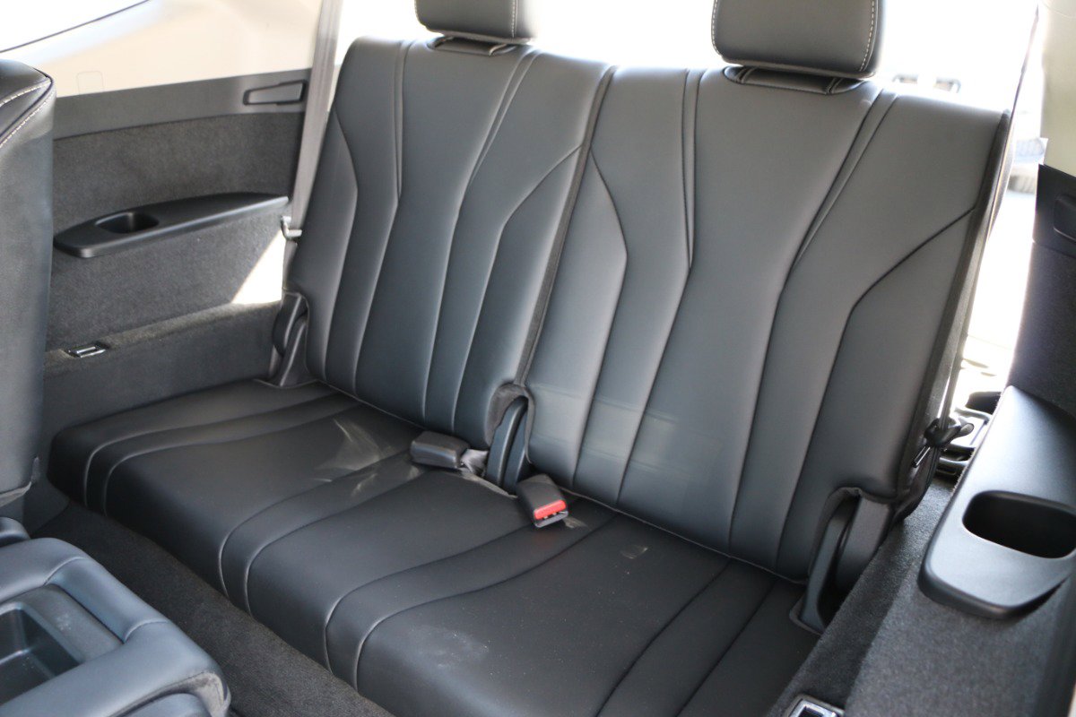 Used 2024 Acura MDX SH-AWD w/ Technology Package image 35