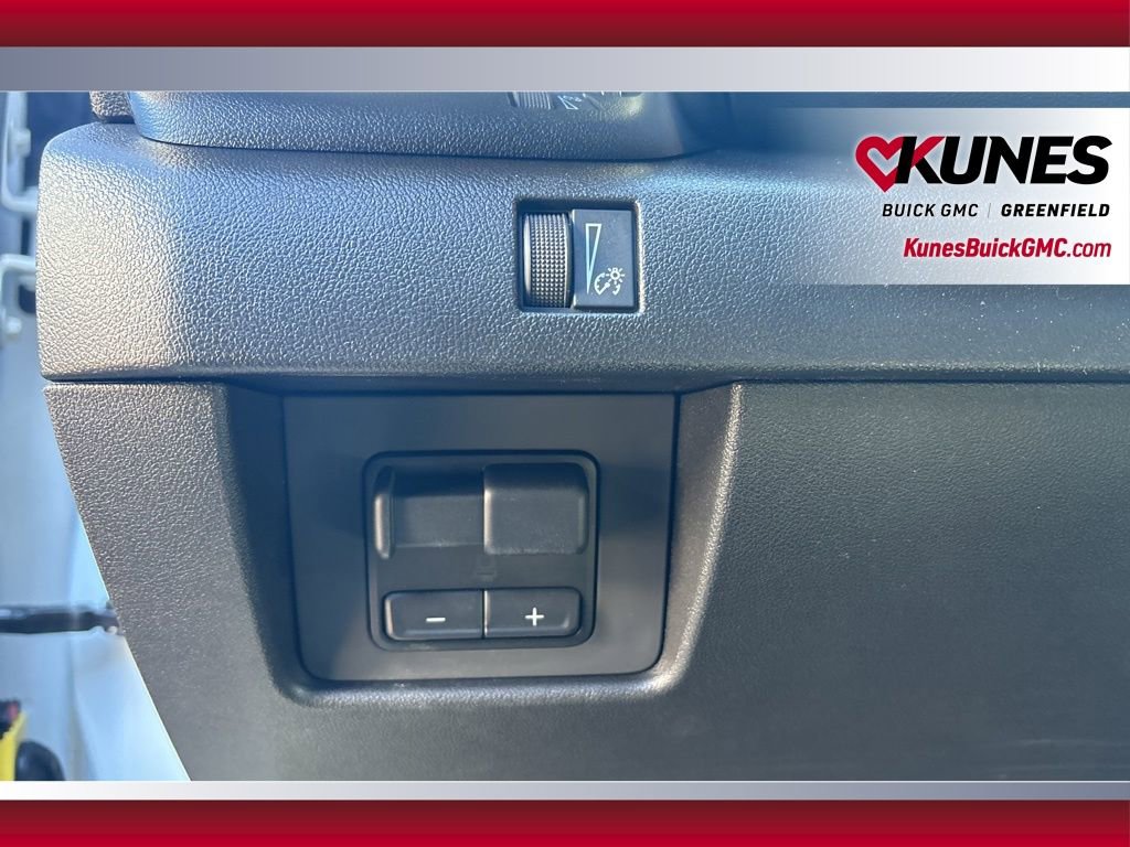 New 2025 GMC Canyon Elevation w/ Convenience Package image 21