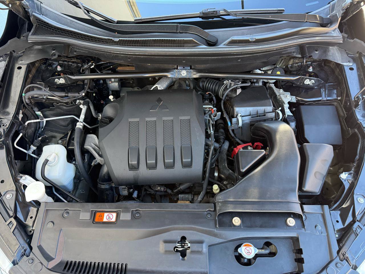 Used 2022 Mitsubishi Eclipse Cross SE FWD image 39
