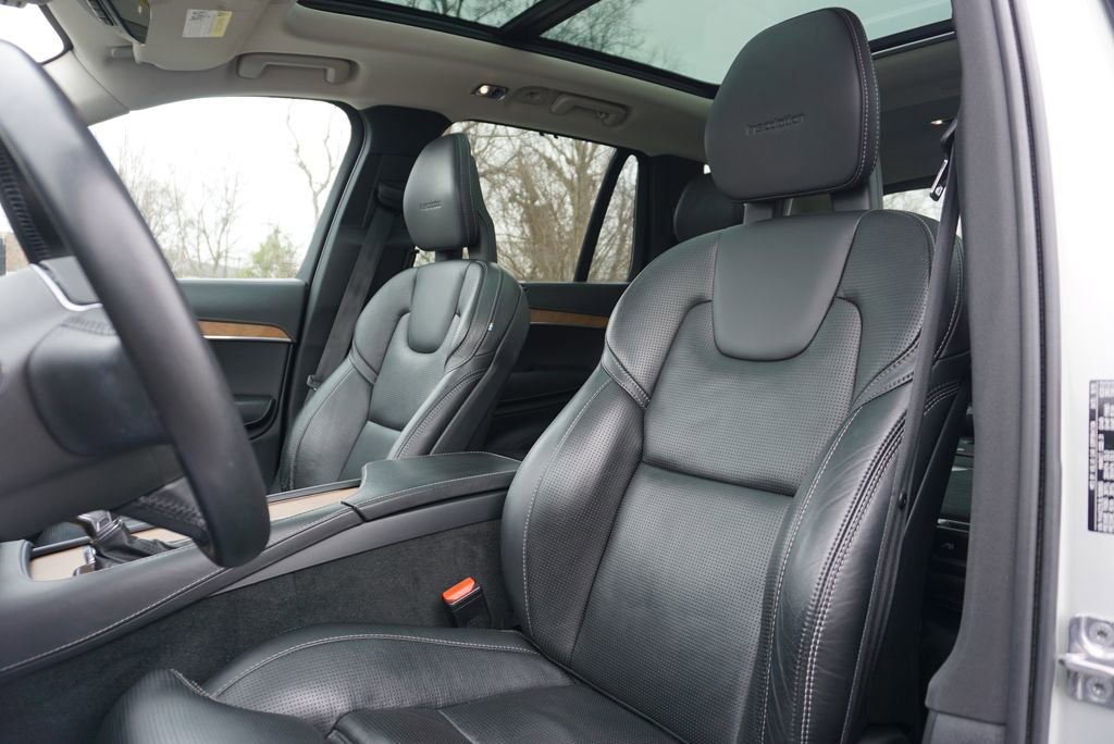 Used 2020 Volvo XC90 T6 Inscription w/ Protection Package image 11