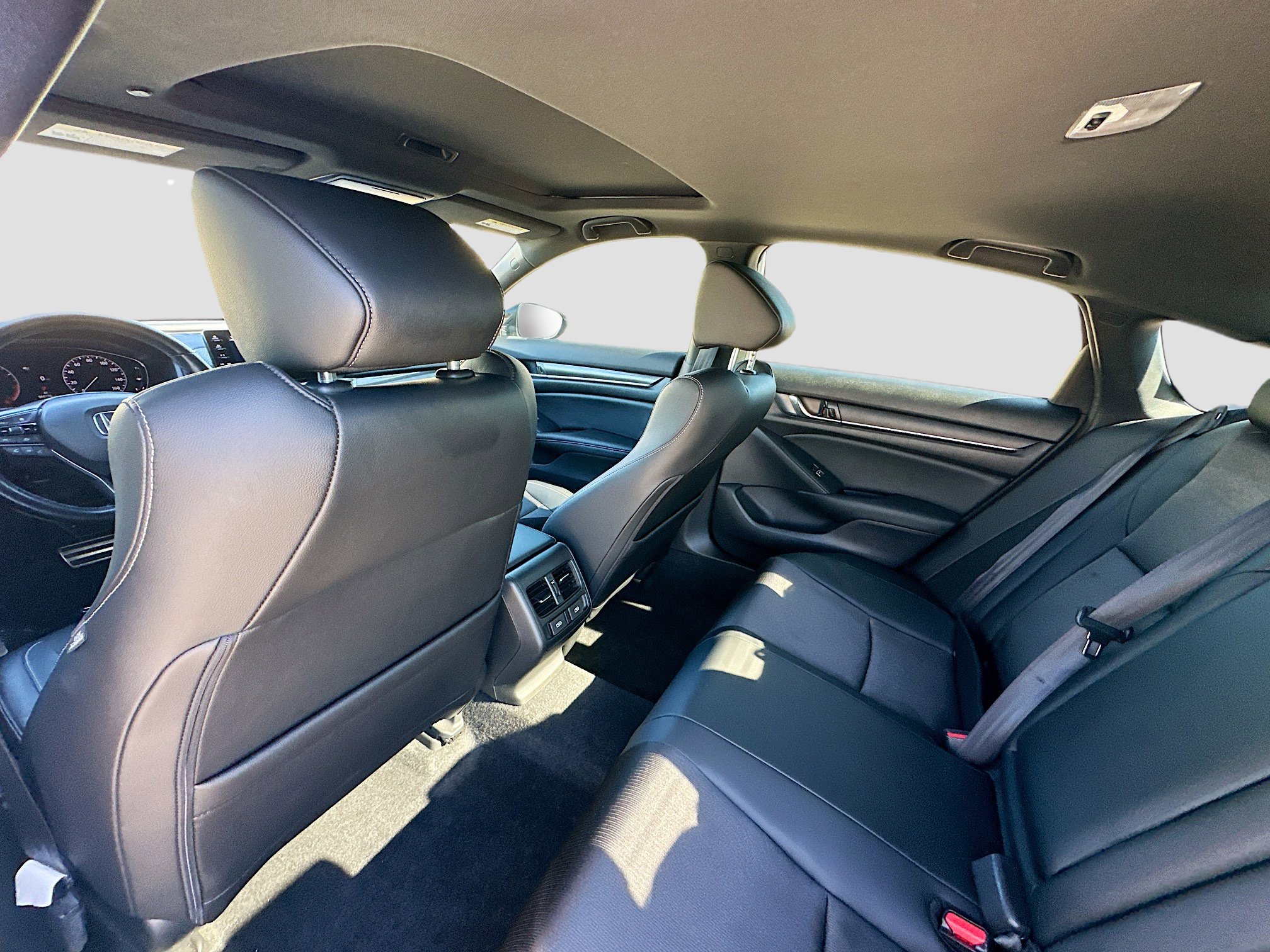 Used 2022 Honda Accord Sport image 26