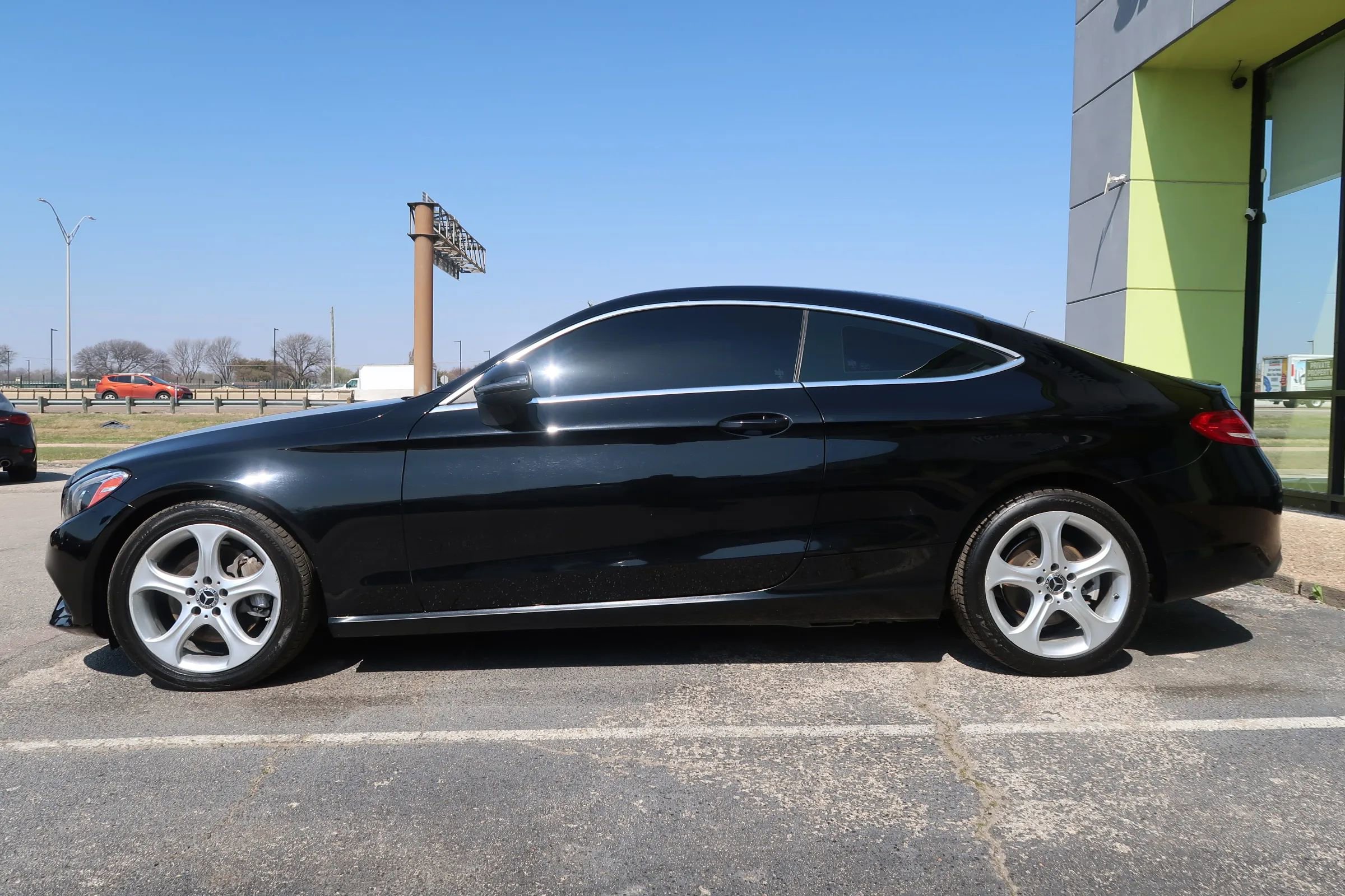Used 2017 Mercedes-Benz C 300 4MATIC Coupe image 6