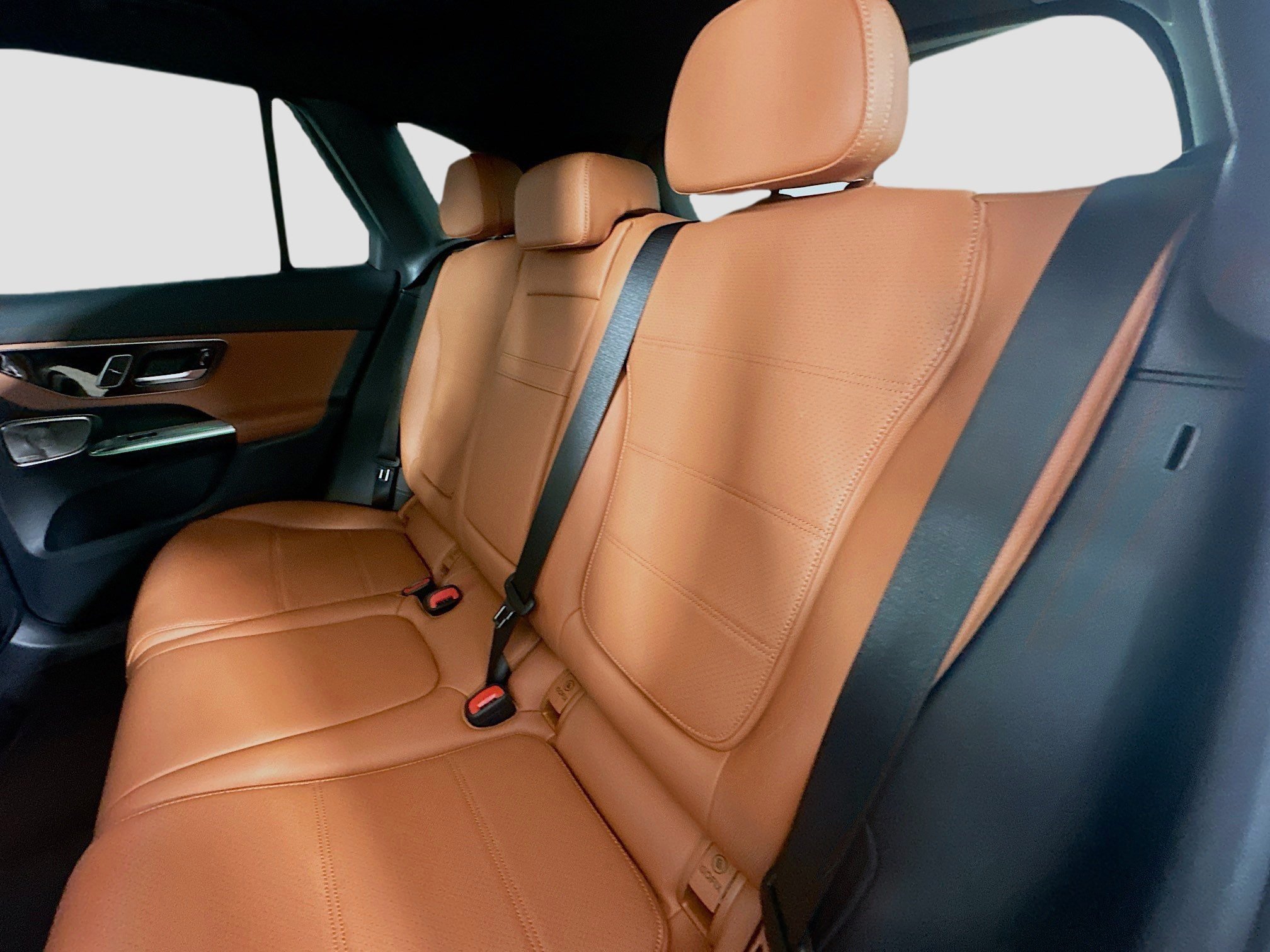Certified 2026 Mercedes-Benz GLC 300 4MATIC image 32
