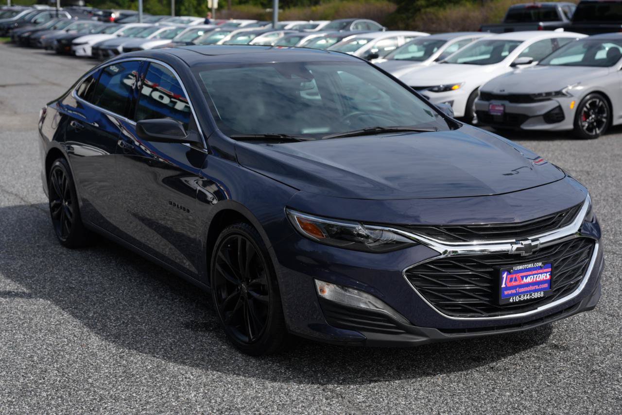 Used 2025 Chevrolet Malibu LT w/ Sport Edition FWD image 5