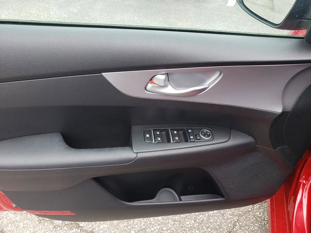 Certified 2023 Kia Forte LXS w/ LXS Technology Package image 12