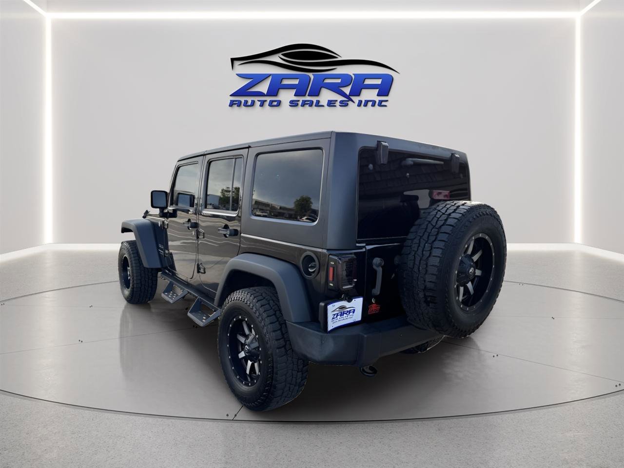 Used 2018 Jeep Wrangler Unlimited Sport S image 4