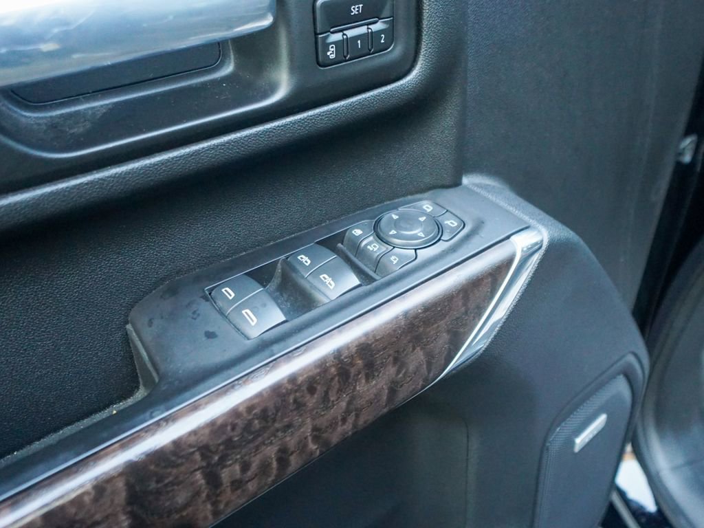 Used 2020 GMC Sierra 3500 Denali w/ Denali Ultimate Package image 18