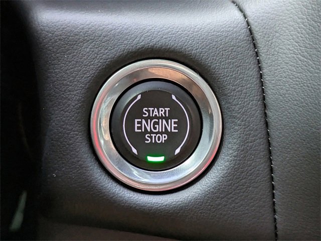 Used 2021 Chevrolet Tahoe Z71 w/ Luxury Package image 32