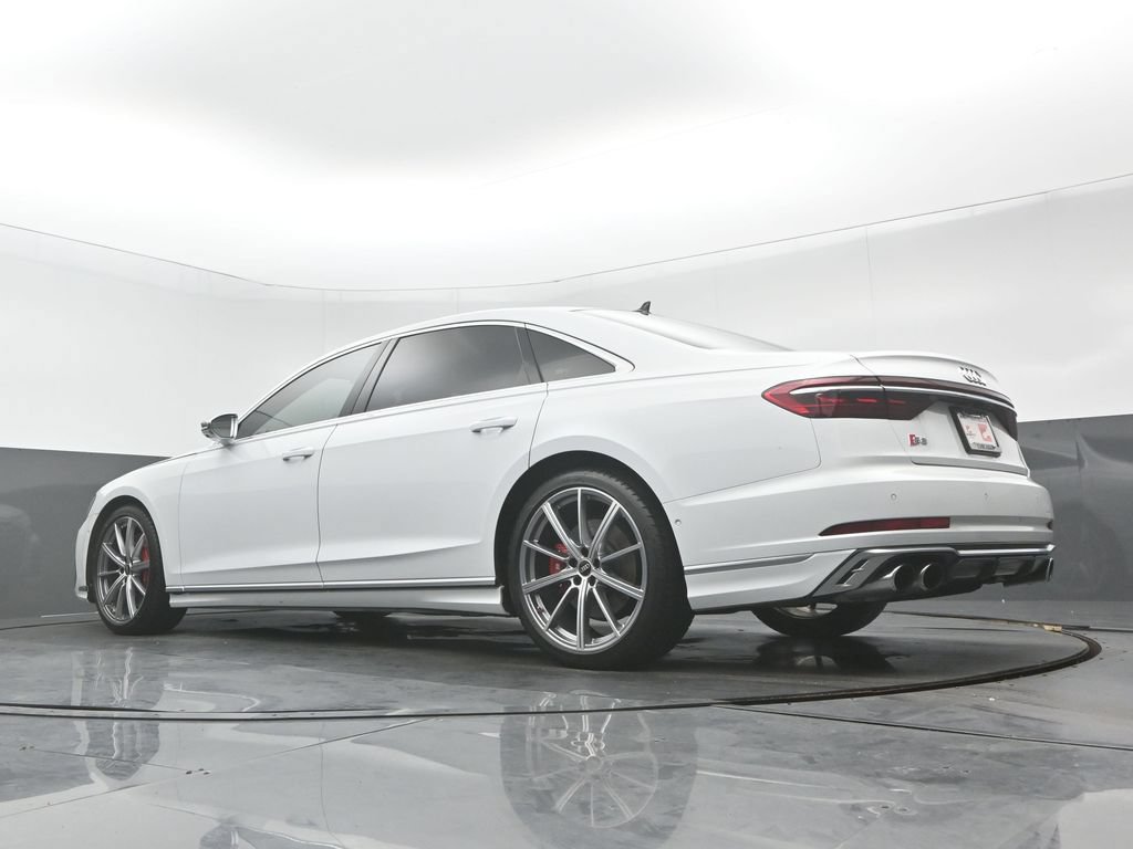Used 2023 Audi S8 w/ S8 Executive Package AWD/4WD image 32