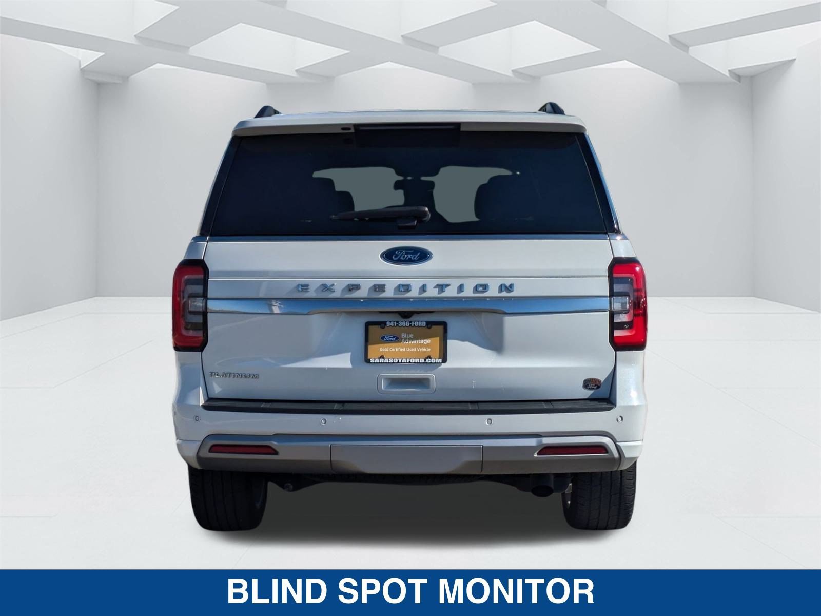 Certified 2024 Ford Expedition Platinum image 5