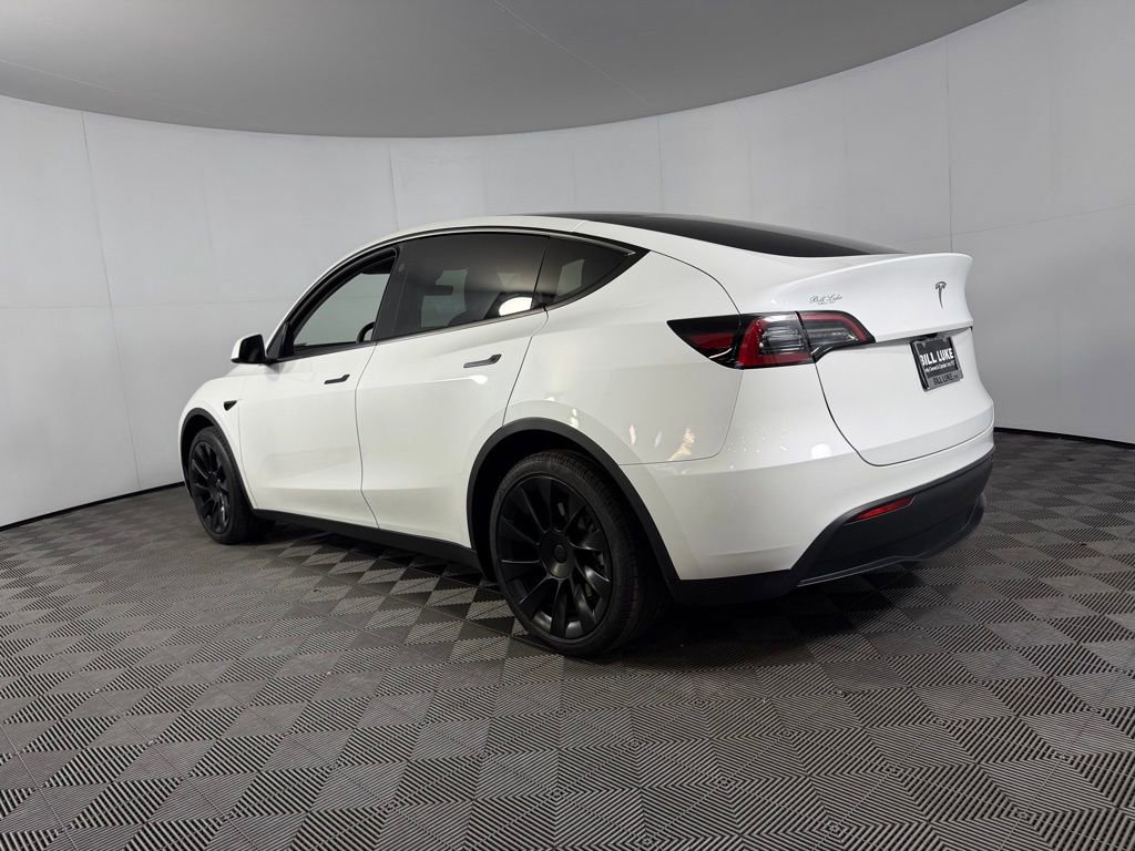 Used 2024 Tesla Model Y Long Range image 6