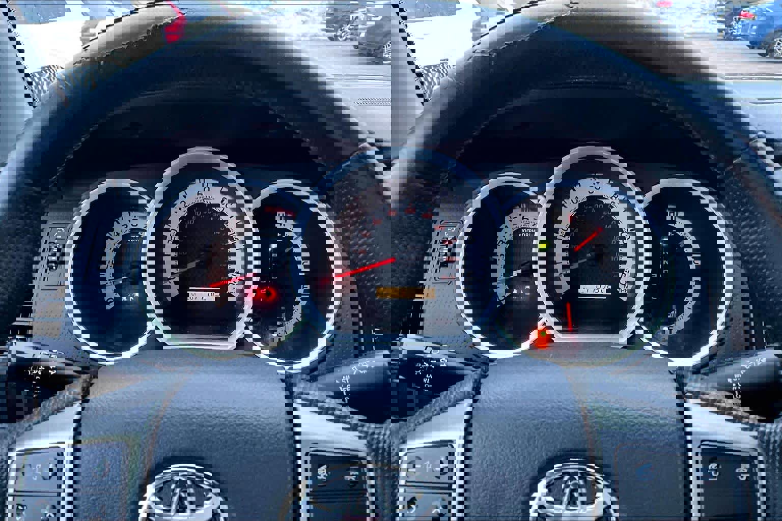 Used 2013 Toyota Tacoma 4x4 Access Cab w/ Convenience Pkg image 25