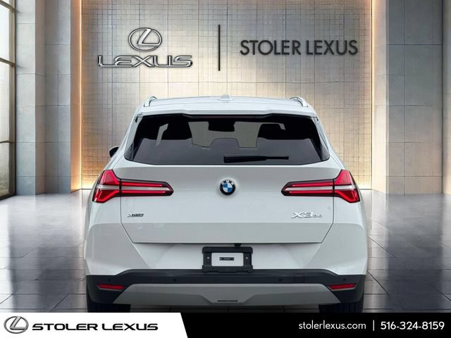 Used 2025 BMW X3 xDrive30i AWD/4WD image 6