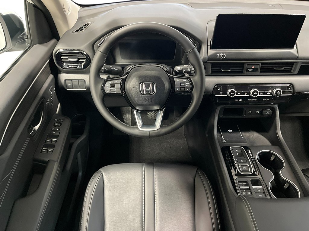 New 2026 Honda Pilot Touring image 27