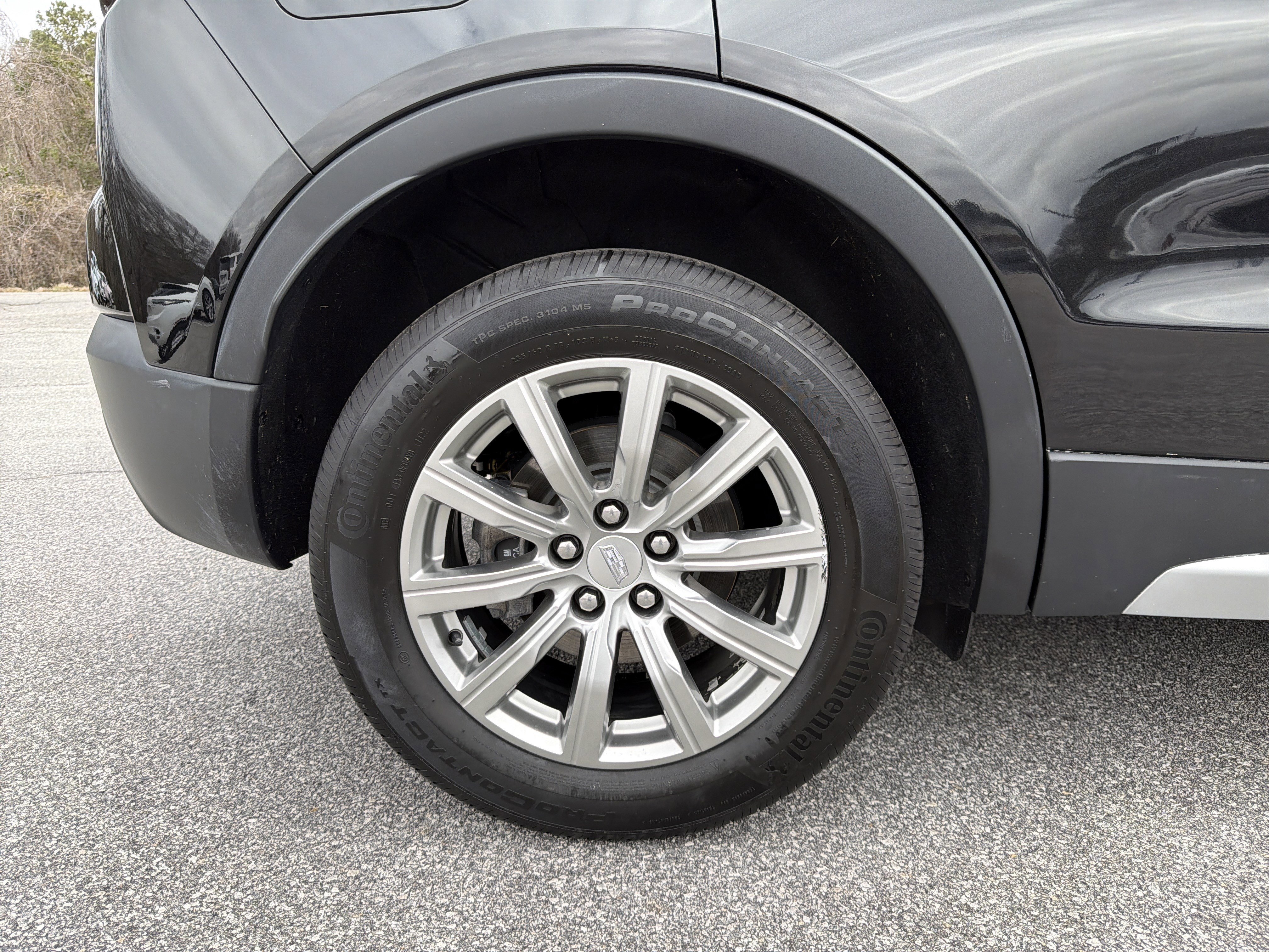 Used 2019 Cadillac XT4 Premium Luxury w/ Cold Weather Package image 20