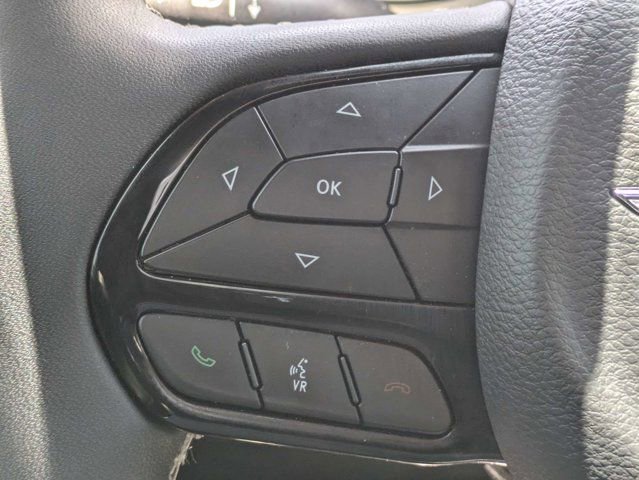Used 2022 Chrysler Pacifica Limited w/ Uconnect Theater Family Group FWD image 29