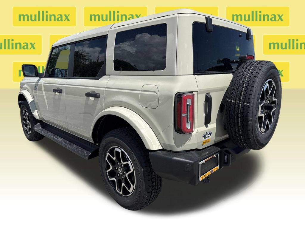 New 2026 Ford Bronco Outer Banks AWD/4WD image 4