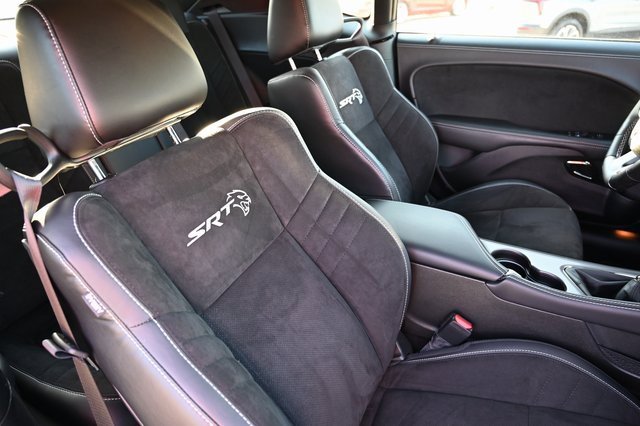Used 2023 Dodge Challenger SRT Hellcat image 8