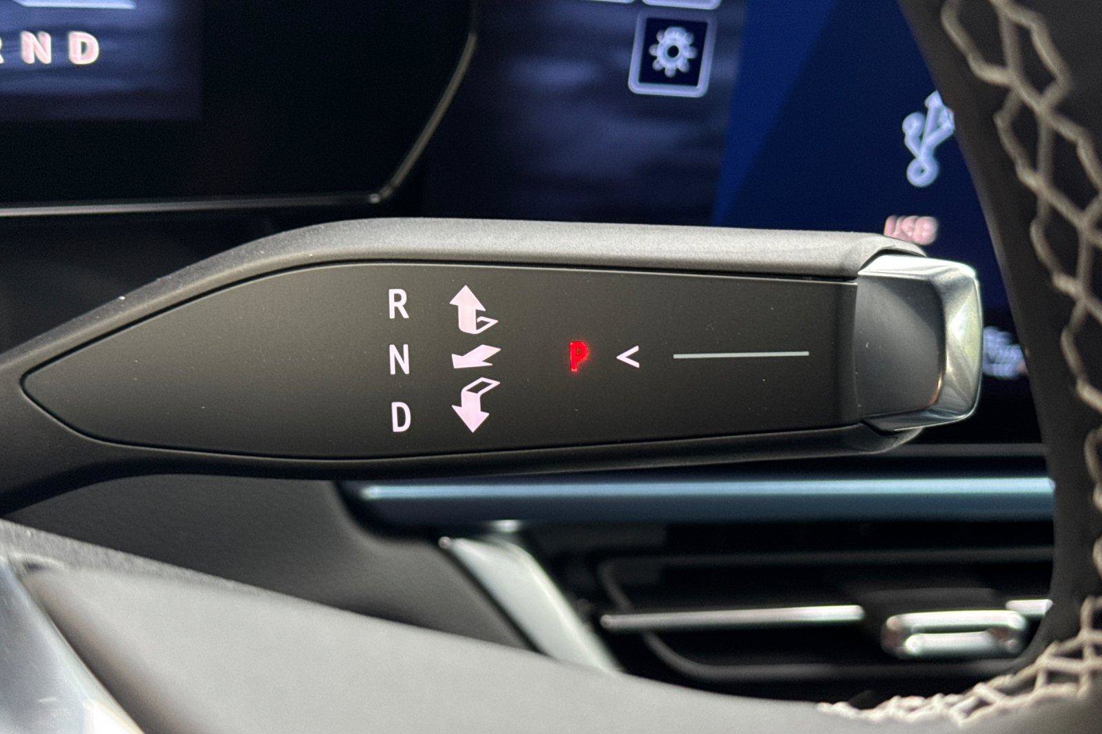 Used 2026 Chevrolet Equinox EV LT image 27