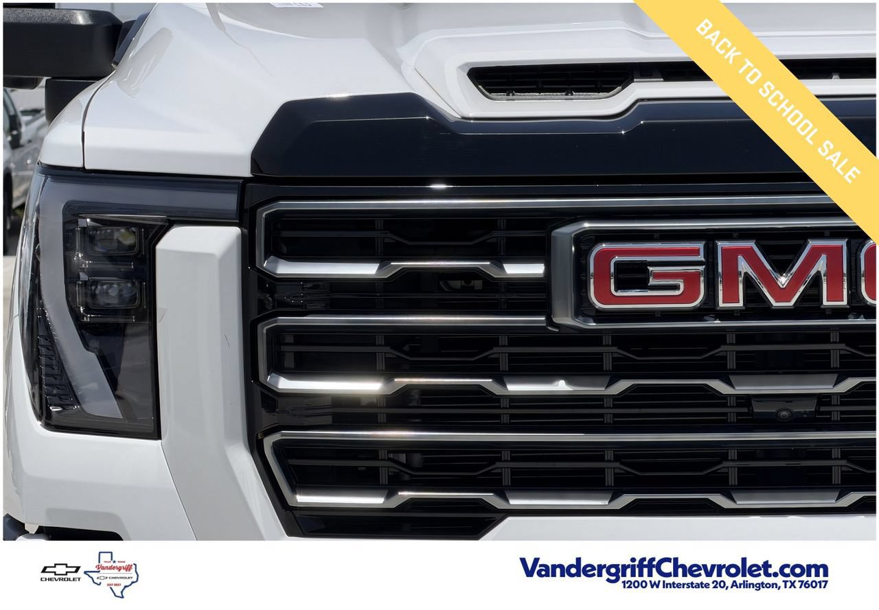 Certified 2025 GMC Sierra 2500 AT4 AWD/4WD image 8