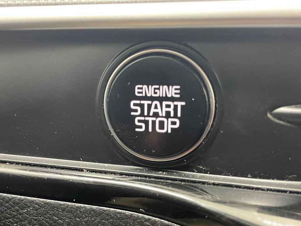Used 2025 Kia K5 LXS FWD image 32