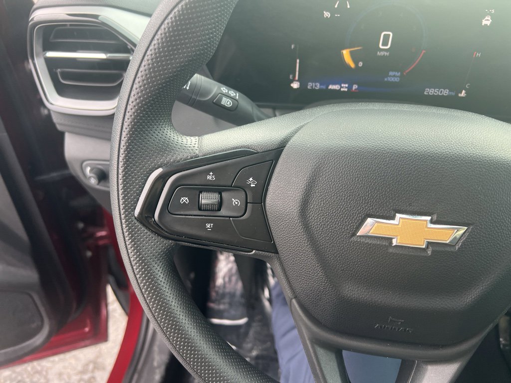 Used 2025 Chevrolet TrailBlazer LT image 12