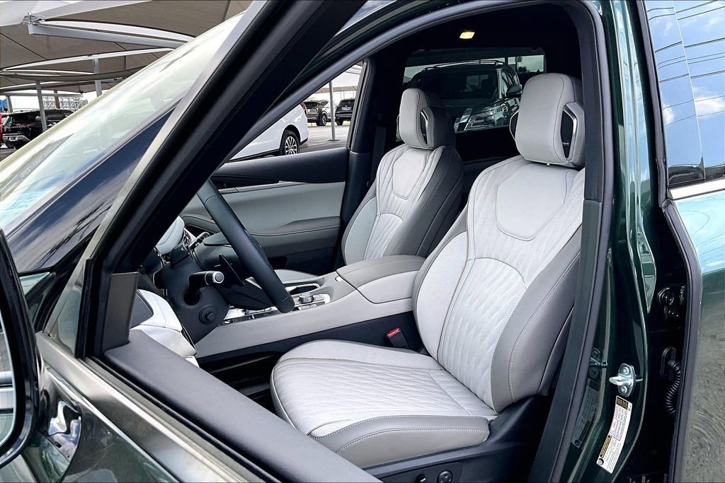 New 2026 INFINITI QX60 Autograph image 13