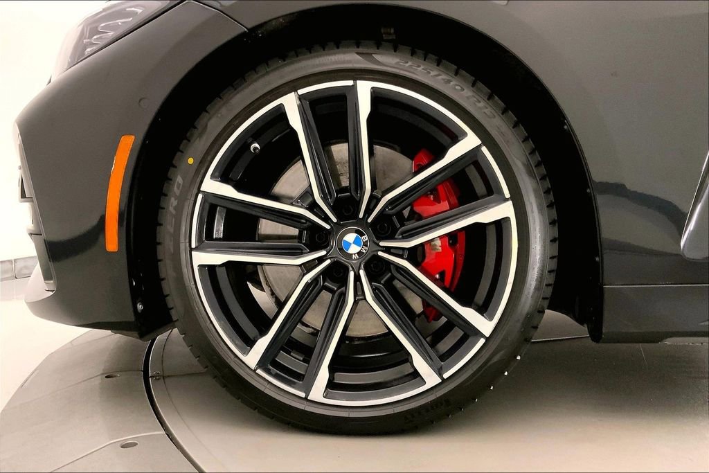 Certified 2024 BMW 430i xDrive Convertible w/ M Sport Package AWD/4WD image 8