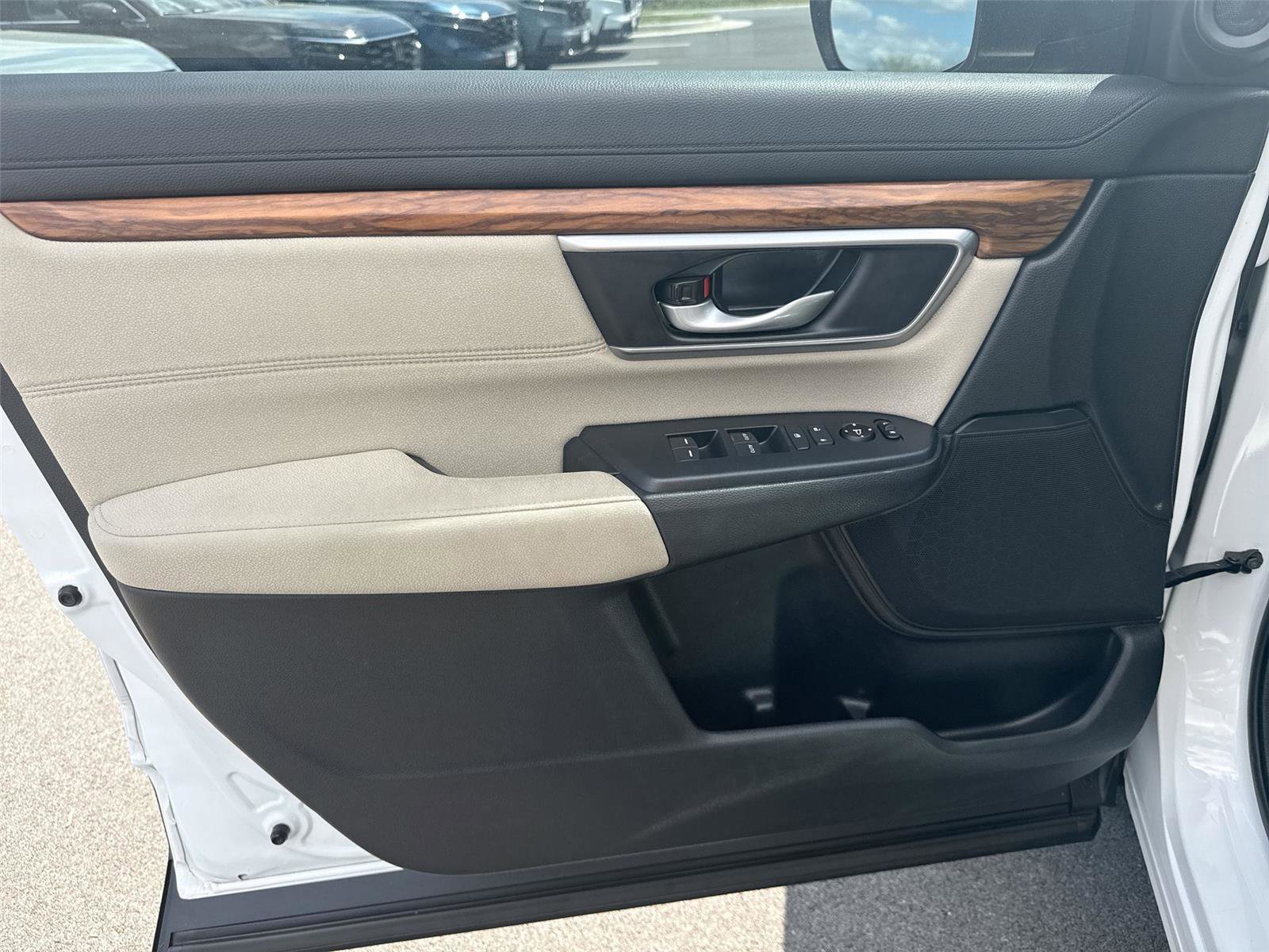 Used 2020 Honda CR-V EX image 11