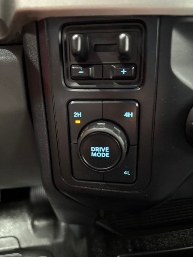 Used 2024 Ford F350 XL AWD/4WD image 22