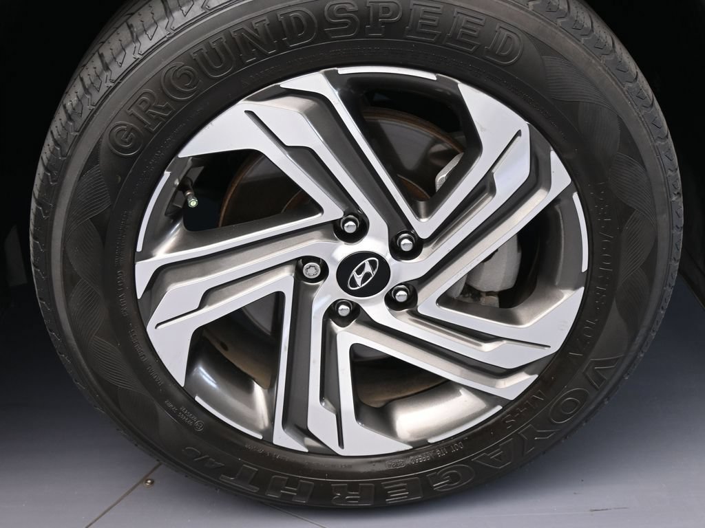 Used 2023 Hyundai Santa Fe SE FWD image 40