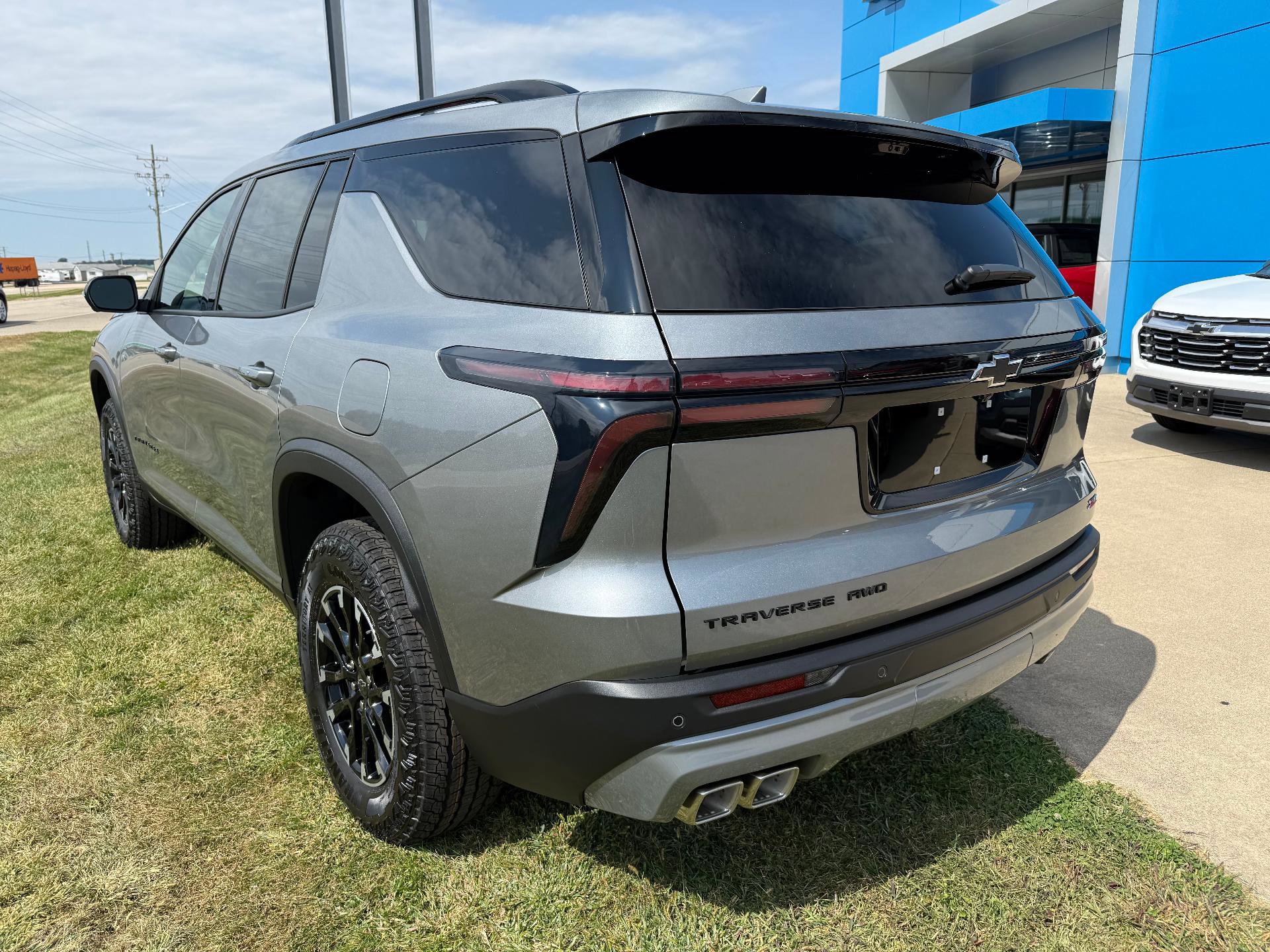 New 2026 Chevrolet Traverse Z71 w/ Driver Confidence Package image 5