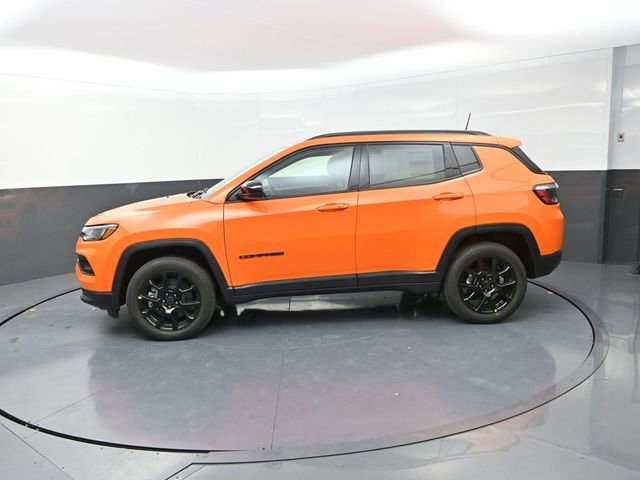 New 2026 Jeep Compass Latitude image 7